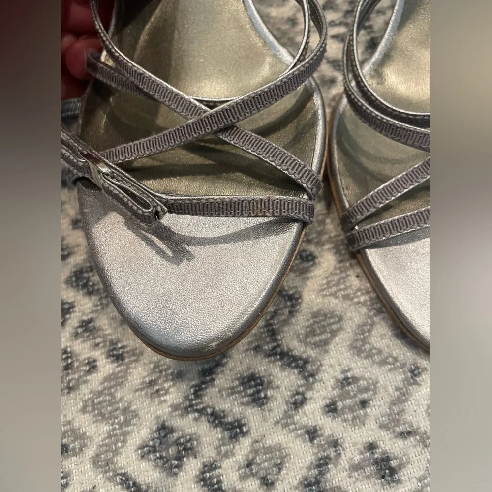 Salvatore Ferragamo Silver kitten Heels - Picture 5 of 7